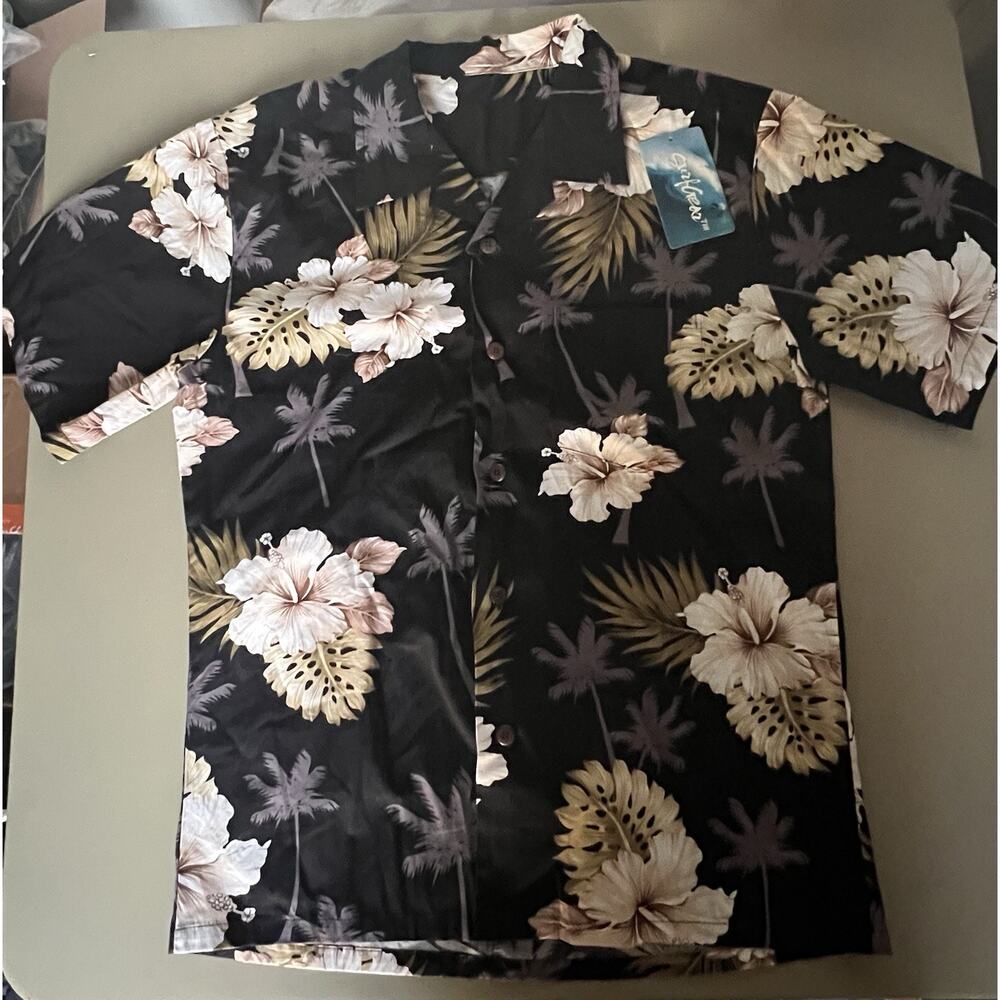 Surfgear Aloha Shirt Men’s LG Black With Flower Pattern Button Up
